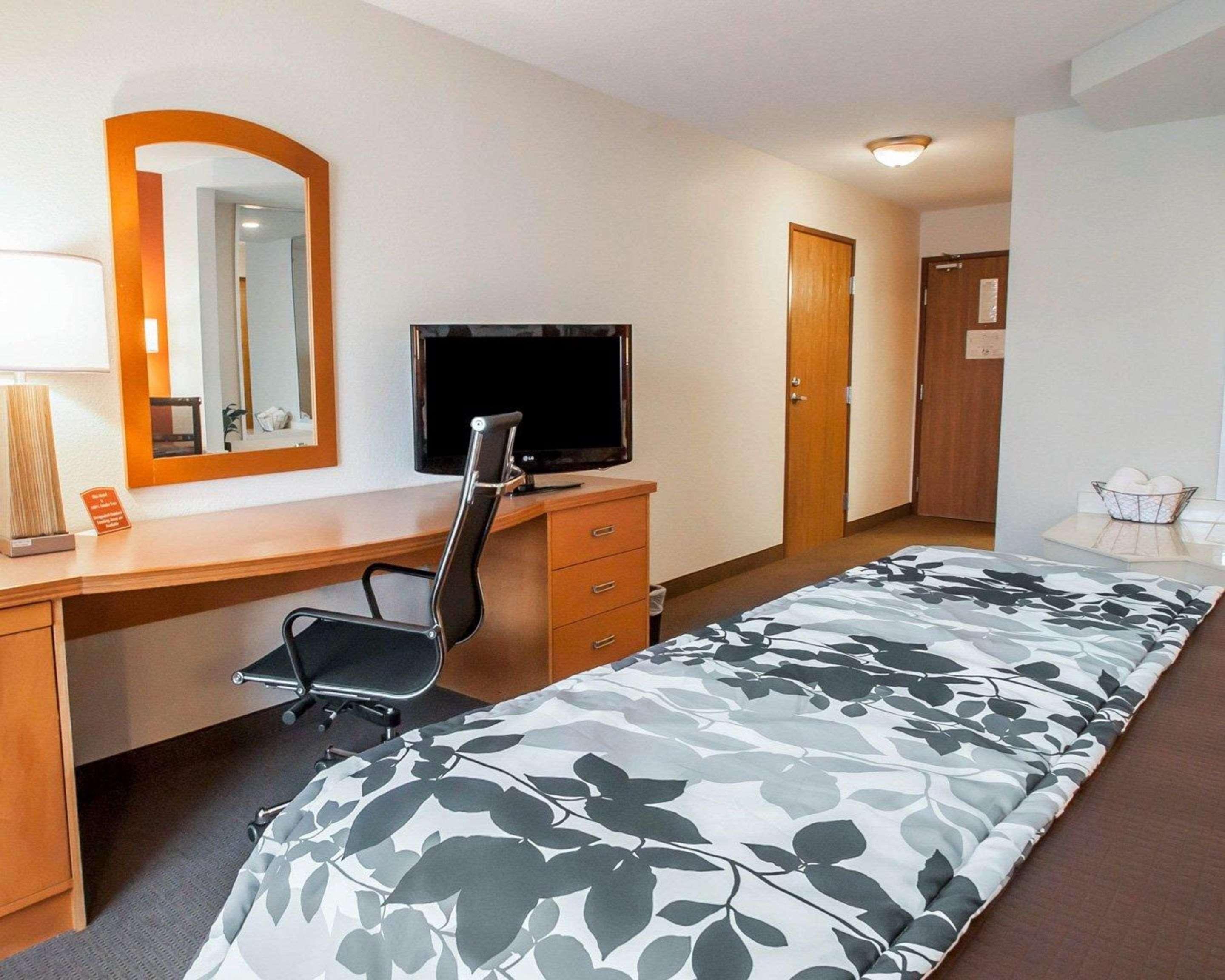 Sleep Inn & Suites Lake Of The Ozarks Camdenton Zewnętrze zdjęcie